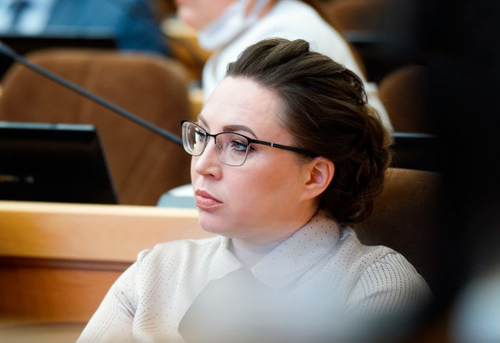 Елена Шумилова приняла решение досрочно сложить полномочия сенатора Совета Федерации РФ